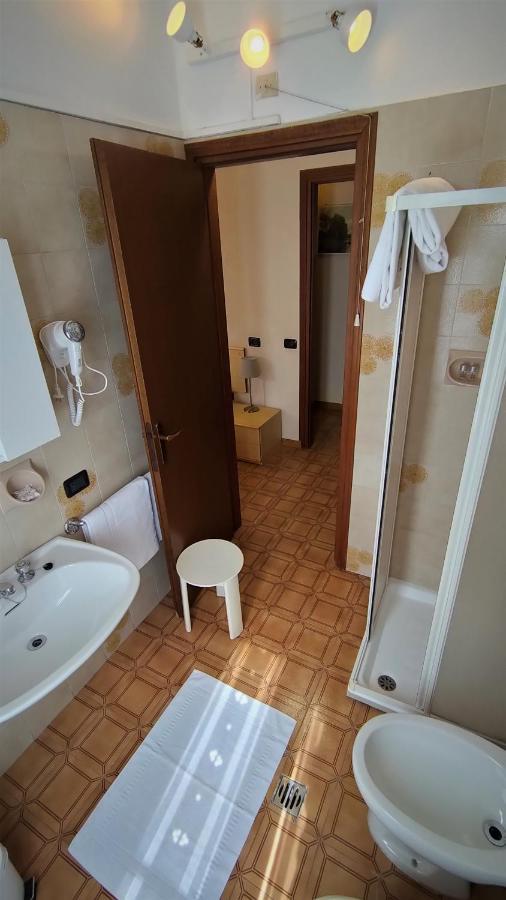 La Locanda Dell'Oreste Dizzasco Bagian luar foto